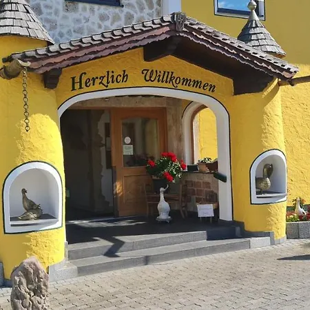 Fogadó Landgasthof Entenwirt Tarsdorf