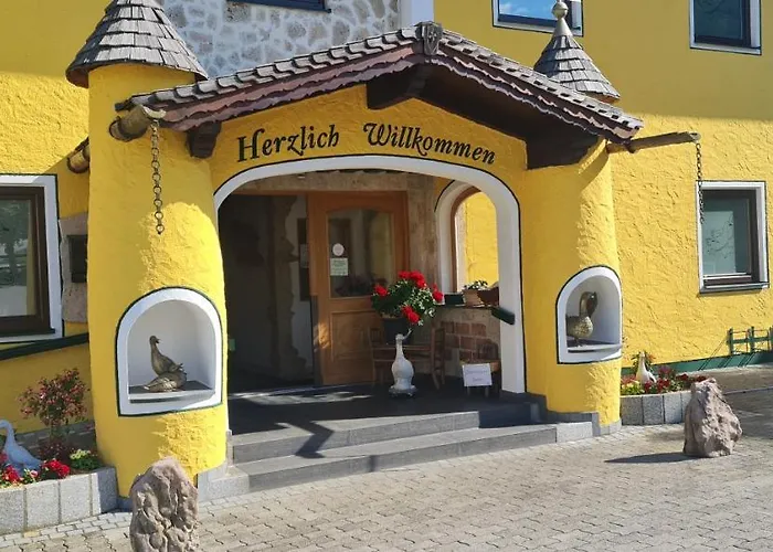 Fogadó Landgasthof Entenwirt Tarsdorf